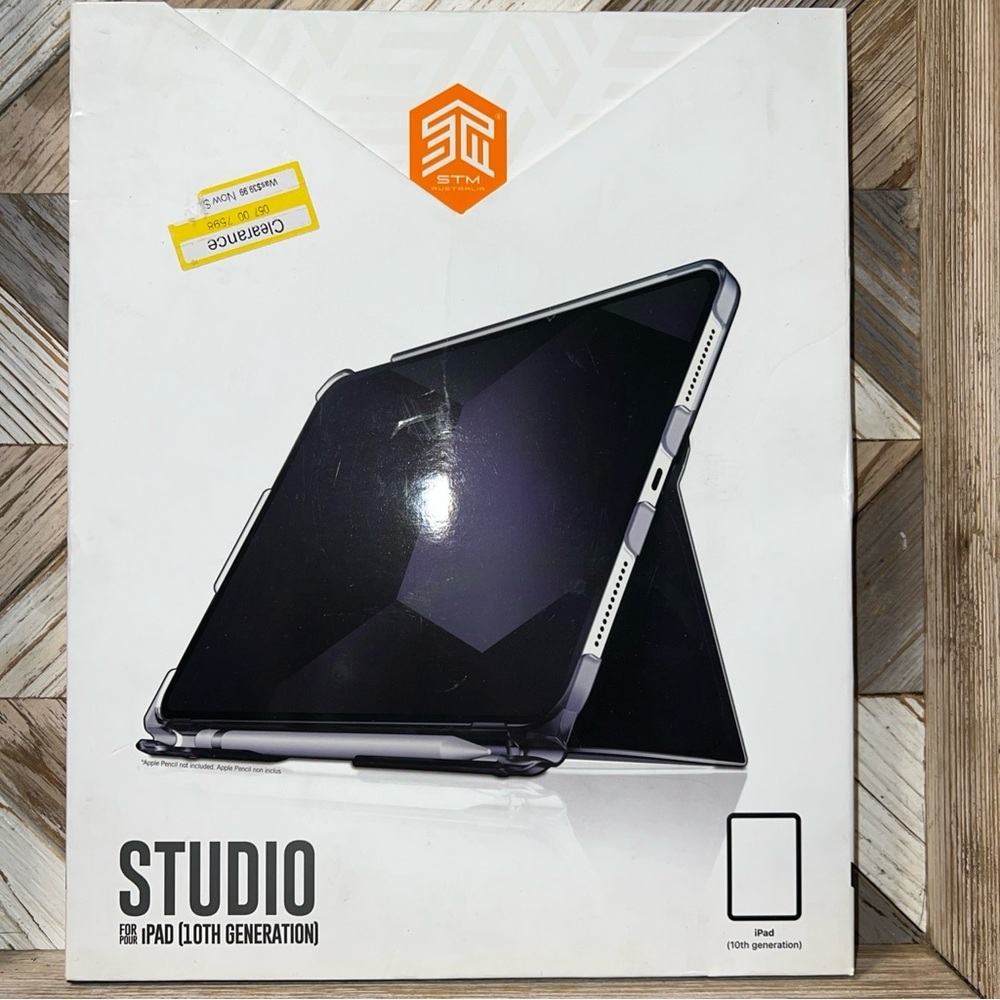Studio Case for iPad (10th Generation) - Black